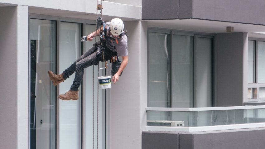 Fasadrenovering yrkesklättring i Stockholm